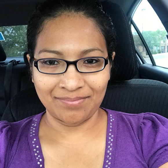 Meet your Posher, Yuridia - Picture 1 of 1